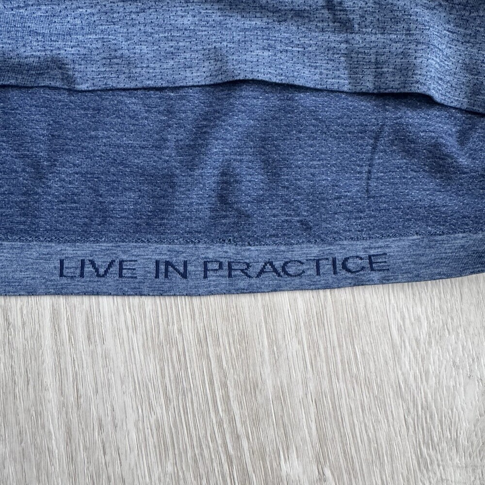 Lululemon Shirt METAL VENT TECH 2.0 Men's M Short Sleeve Heathered Blue EUC - Picture 8 of 9